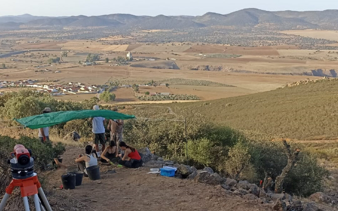 Desenterrando la Historia en Peñarroya Pueblonuevo. Un Viaje Arqueológico al Pasado Prehistórico
