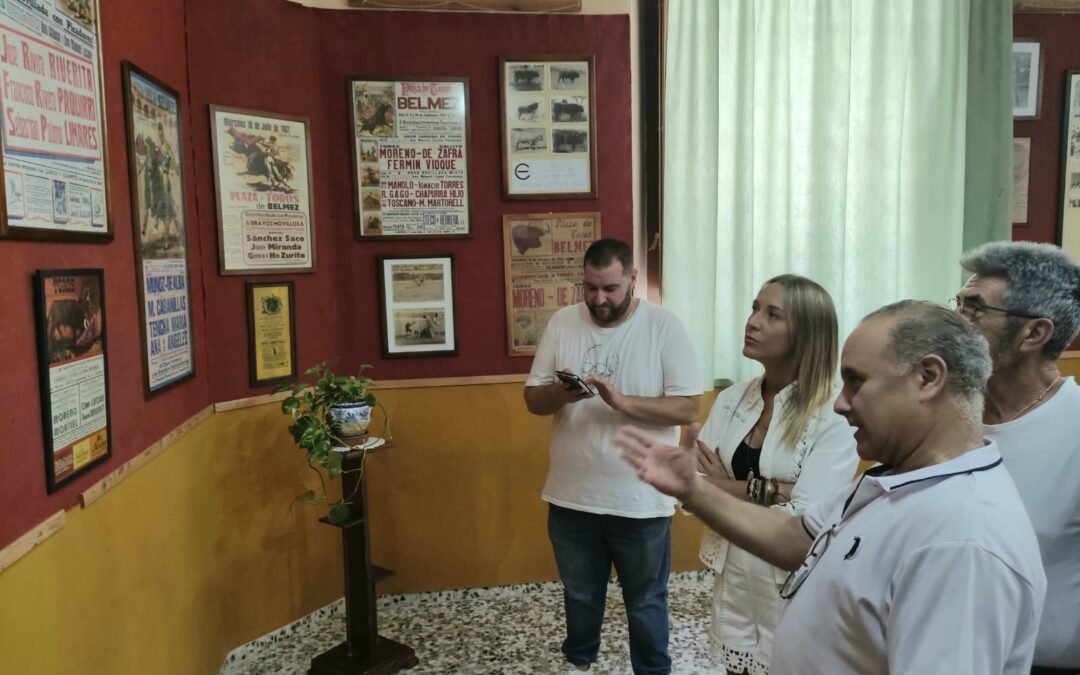 La localidad cordobesa de Belmez se llena de pasión taurina con una emocionante exposición litográfica