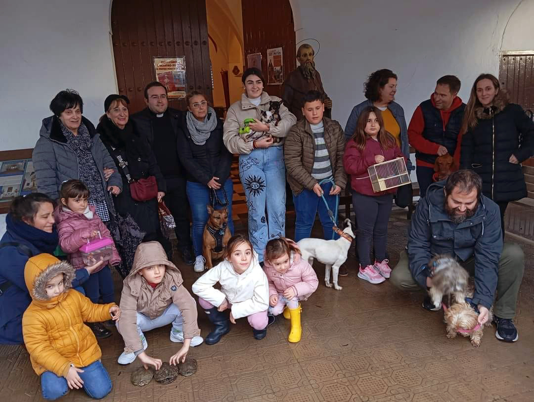 Celebración de la Bendición de Animales en Fuente Obejuna en Honor a San Antón