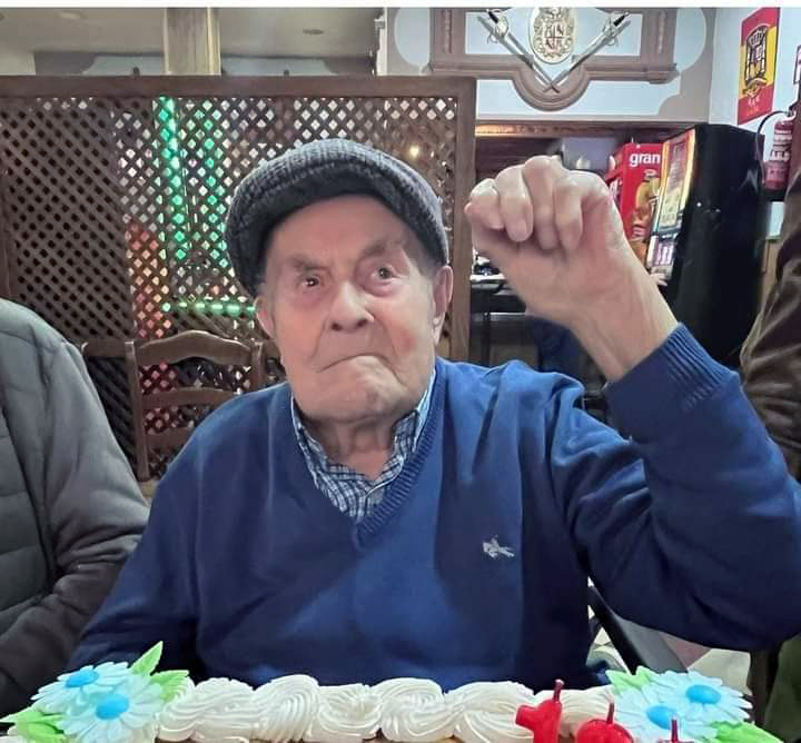 Juan Antonio, el belmezano que ilumina con 101 años de amor y compromiso