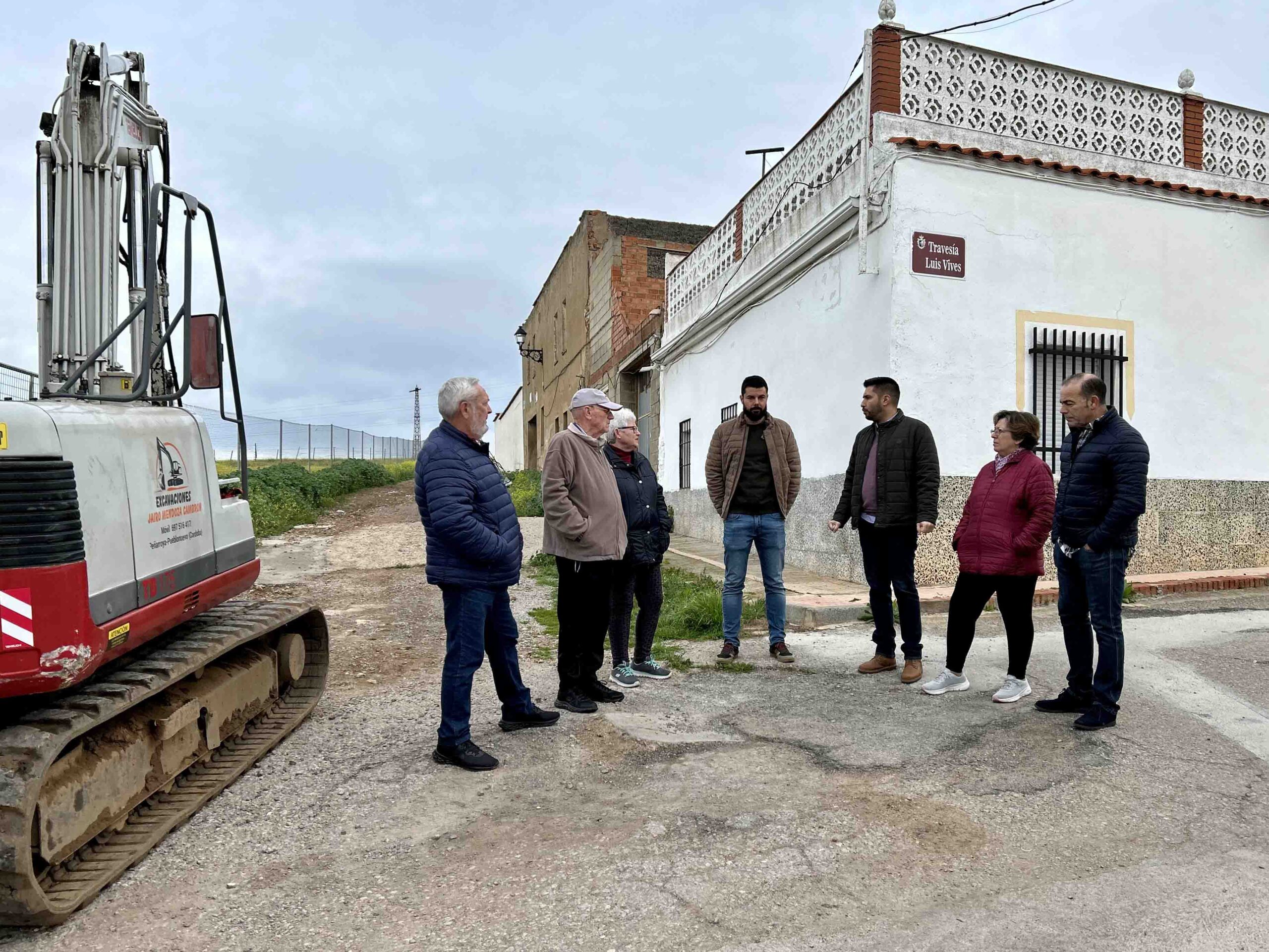 Inician las Obras de Mejora en la Prolongación de la Calle Alcazaba en Peñarroya-Pueblonuevo