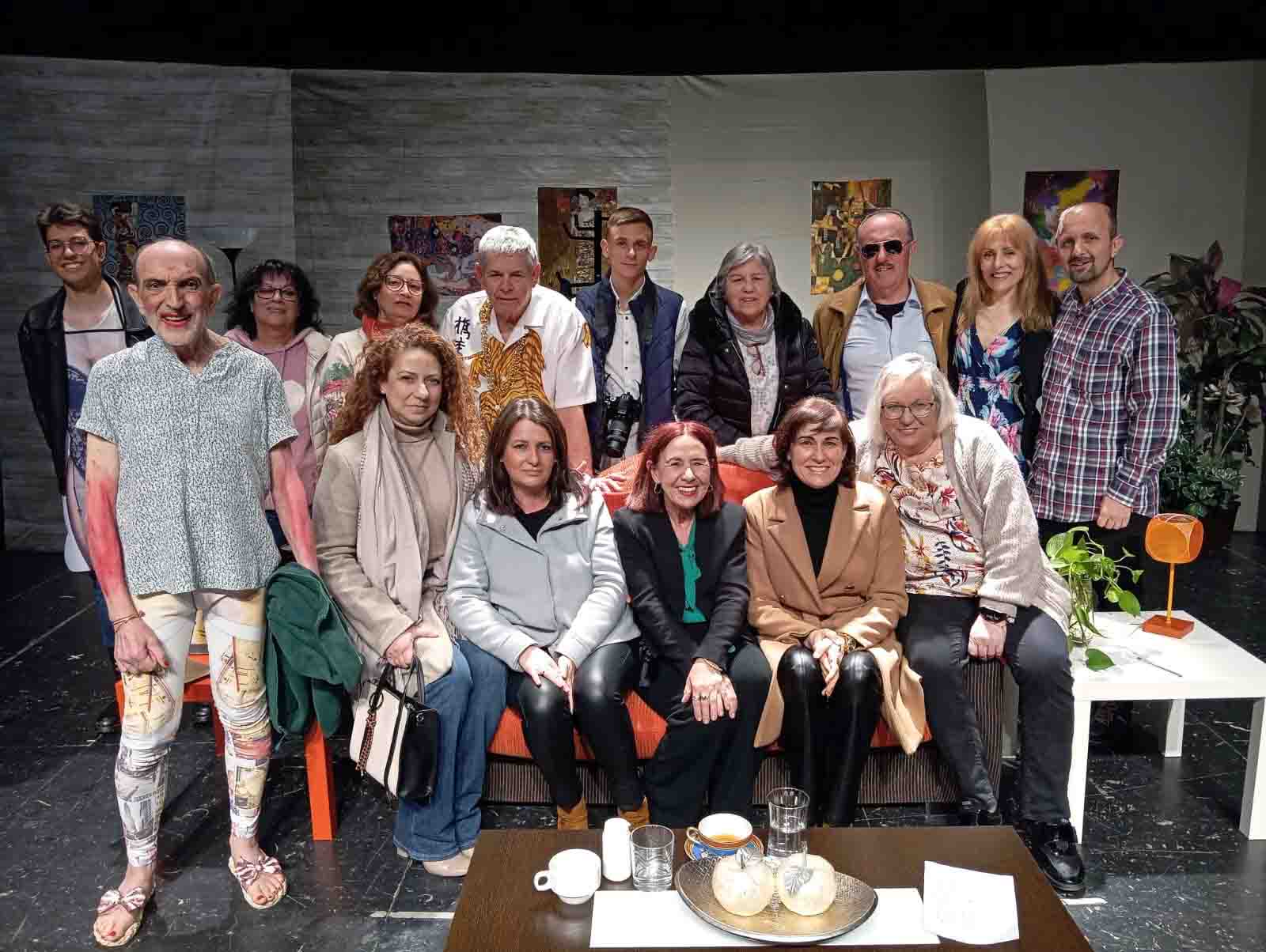 El Grupo de Teatro “La Tarima” de Peñarroya-Pueblonuevo nos ofrece su obra ¡Taxi!