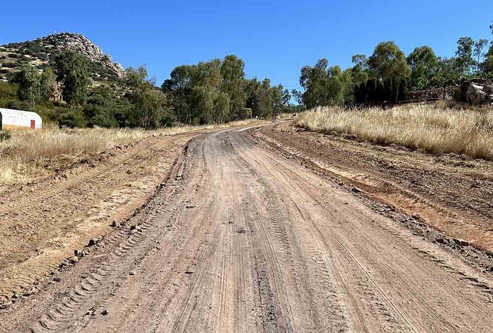 El Ayuntamiento de Peñarroya-Pueblonuevo invierte 2.600 euros en la adecuación del camino de La Poza