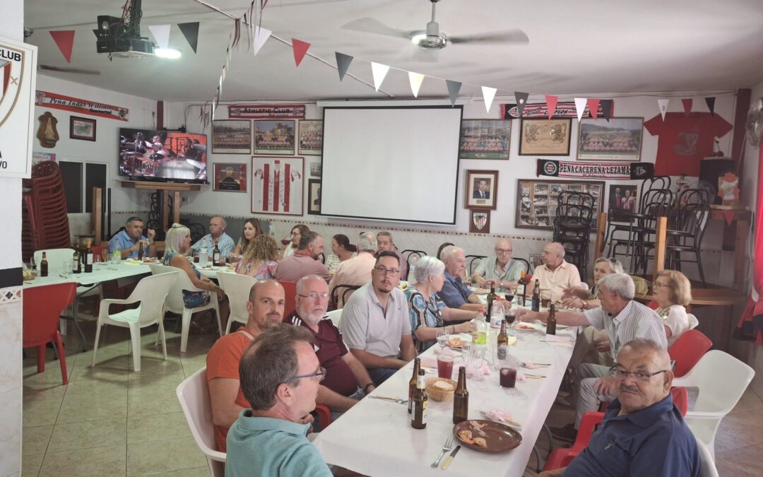 La Peña del Athletic de Bilbao de Peñarroya-Pueblonuevo celebra una convivencia coincidiendo con la Feria de la Asunción