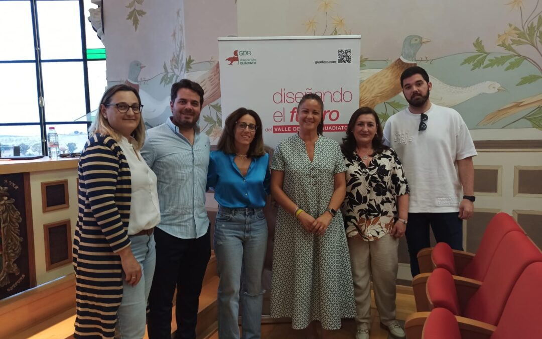 LA ESTRATEGIA DE DESARROLLO LOCAL LEADER DEL VALLE DEL ALTO GUADIATO HA SIDO PRESENTADA EN EL TERRITORIO