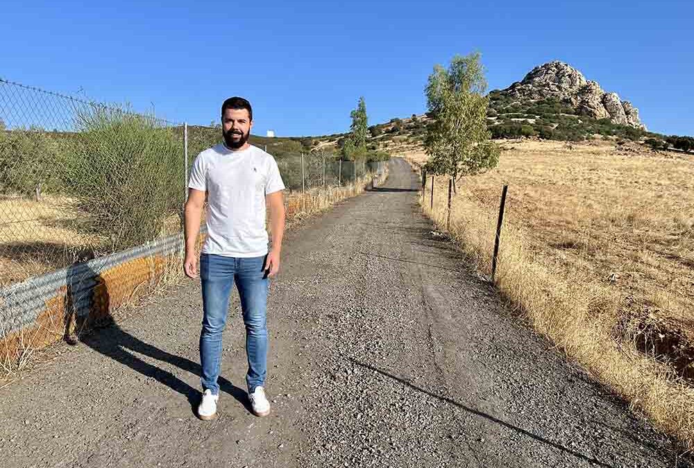 El Ayuntamiento de Peñarroya-Pueblonuevo interviene en la mejora del camino Cerrillo de la Cruz