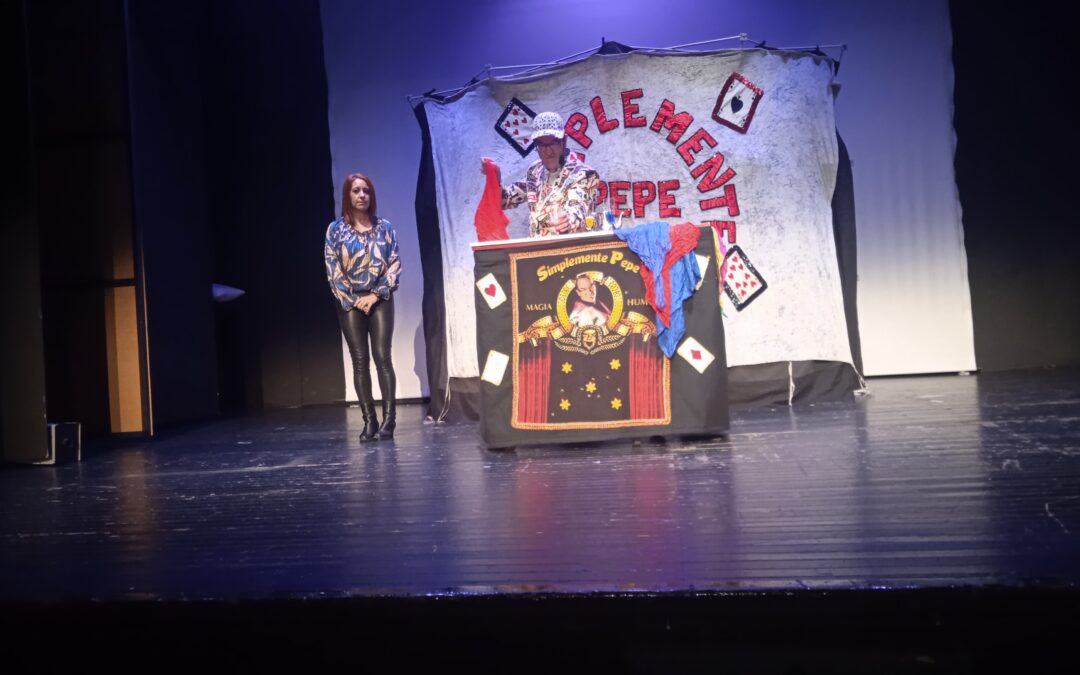 En Fuente Obejuna la magia y el humor de “Simplemente Pepe” llenan un año más el Teatro Municipal “Lope de Vega” en Navidad