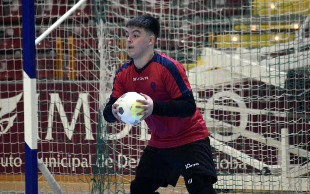 ADRIÁN ALCAIDE BARBERO: UN JOVEN PORTERO DE FÚTBOL SALA DE LO MÁS DIVERSO Y DINÁMICO CON UN GRAN FUTURO POR DELANTE