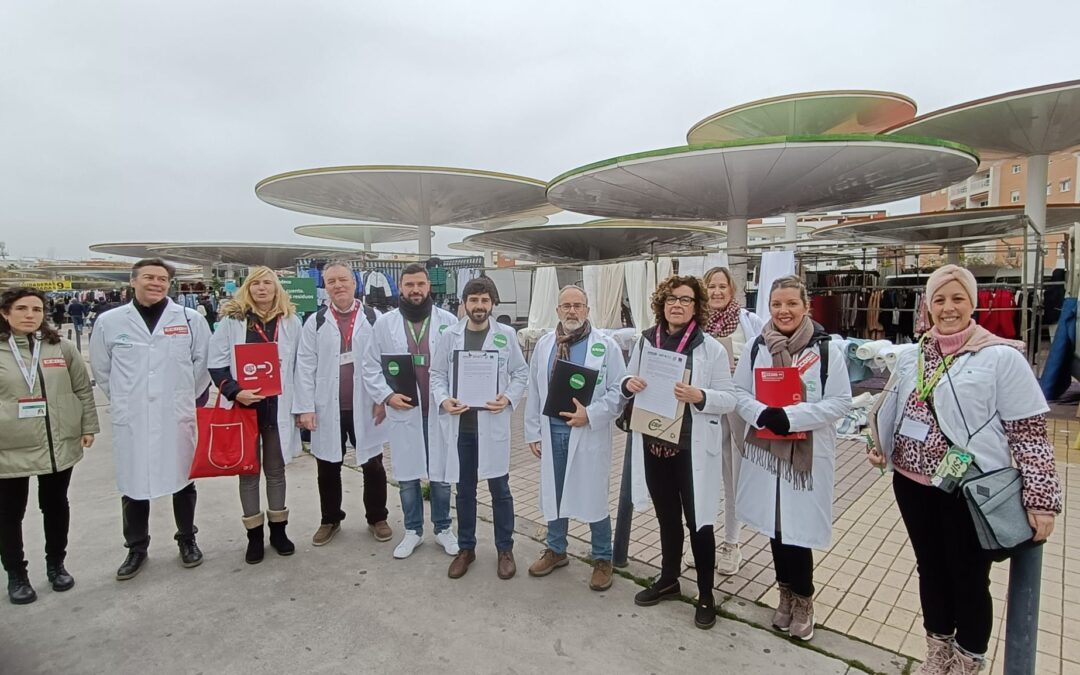 CCOO, UGT, CSIF y SATSE continúan con la recogida de firmas por el grave deterioro de la sanidad pública andaluza