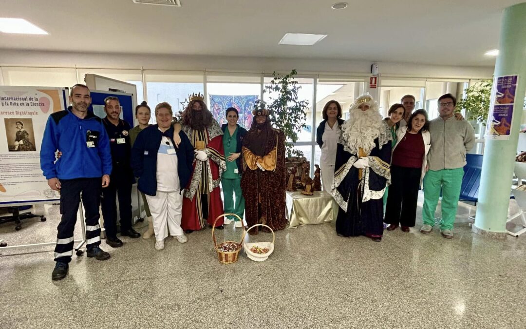 Los Reyes Magos llenan de ilusión el Hospital Valle del Guadiato y las residencias de Peñarroya-Pueblonuevo