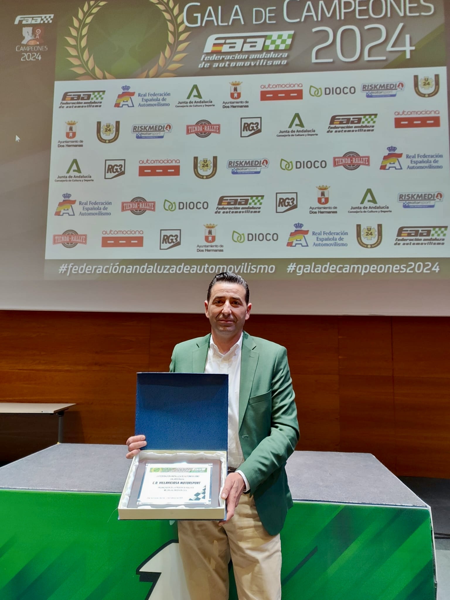 PREMIO 2.jpeg