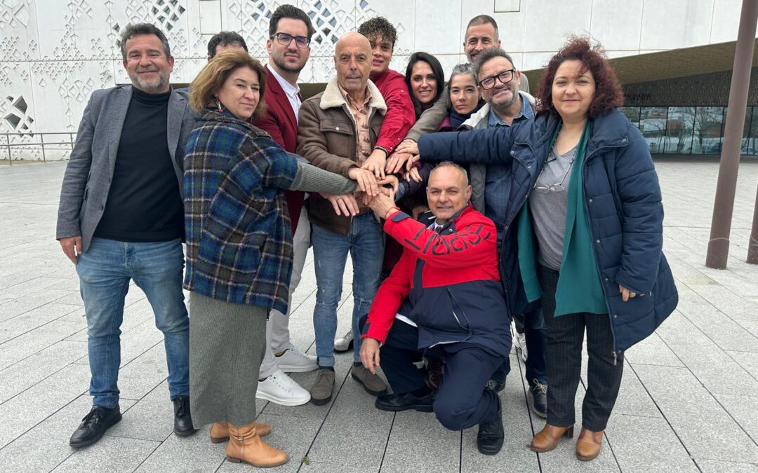 PSOE Y HACEMOS CÓRDOBA DENUNCIAN ANTE LA FISCALÍA LA CAMPAÑA TRANSFÓBICA EN CÓRDOBA “LA MUJER NACE O SE HACE”