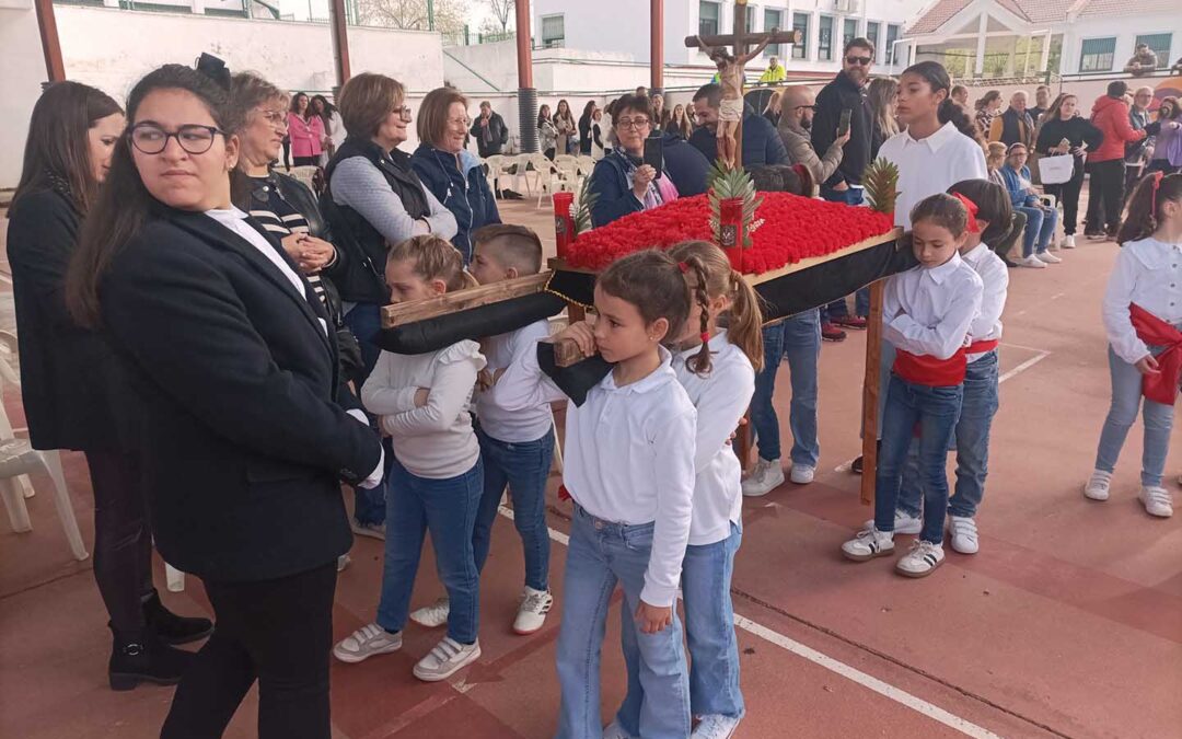 Procesiones Infantiles CEIP Aurelio Sánchez y Eladio León de Peñarroya-Pueblonuevo