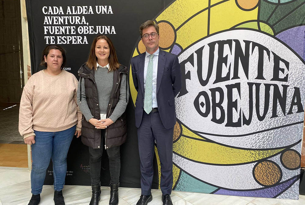 Silvia Mellado, alcaldesa de Fuente Obejuna, recibe al nuevo delegado territorial de Educación, Diego Copé Gil