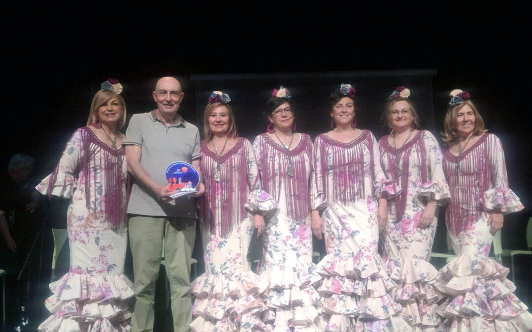 Gala del XXX Aniversario del Coro Rociero “Ntra. Sra. de la Esperanza Terribleña” con un emotivo recorrido por temas cofrades y rocieros.