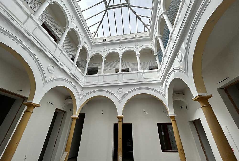 La Junta prevé concluir en julio la rehabilitación del Ayuntamiento de Peñarroya-Pueblonuevo