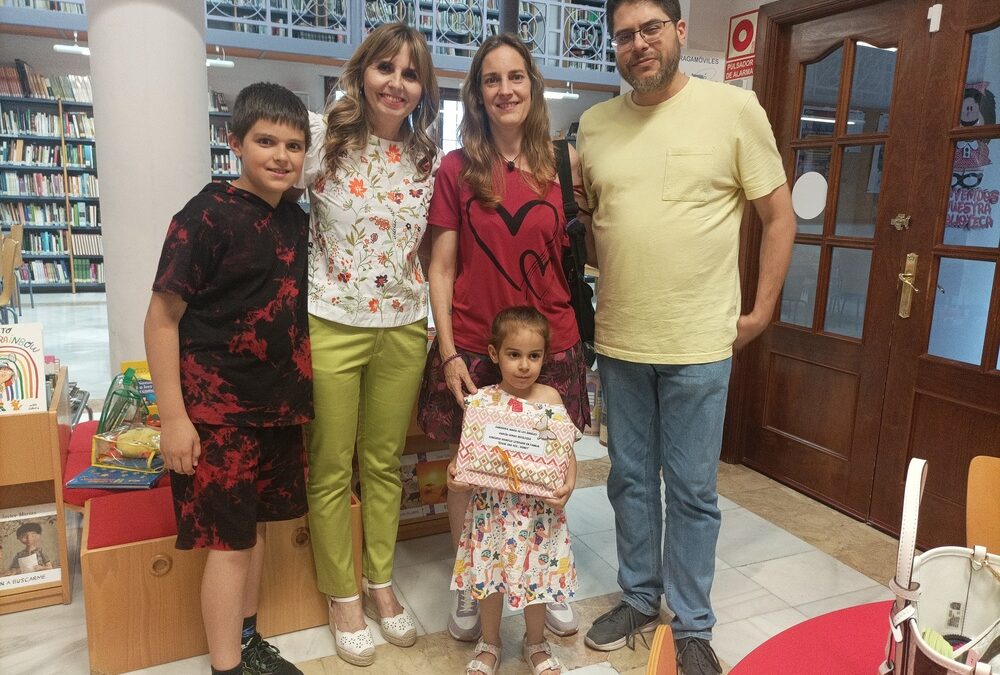 Entregados los premios de los concursos realizados por la Feria del Libro en Peñarroya-Pueblonuevo