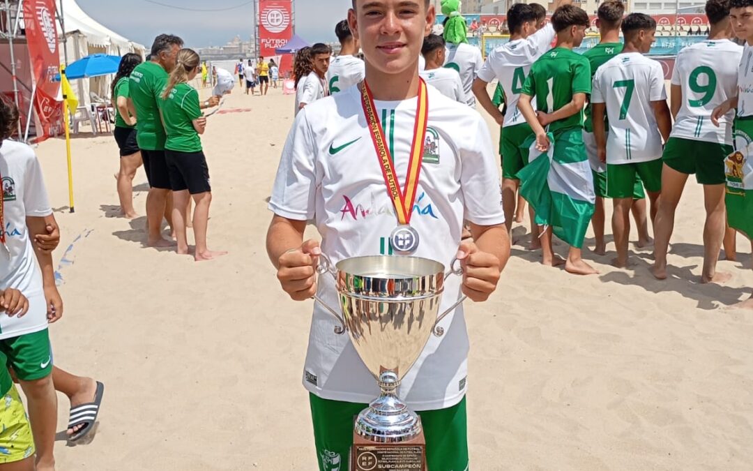 El peñarriblense Hugo Carmona Arenas, subcampeón de España de Fútbol Playa en categoría Alevín