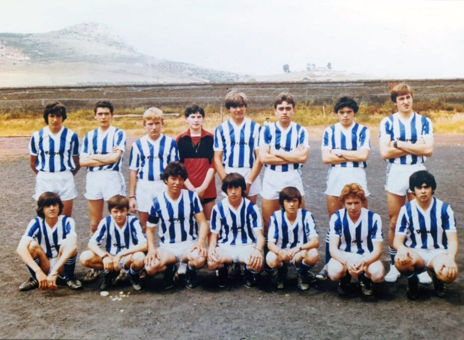 EL VIEJO FÚTBOL ENTRE AMIGOS