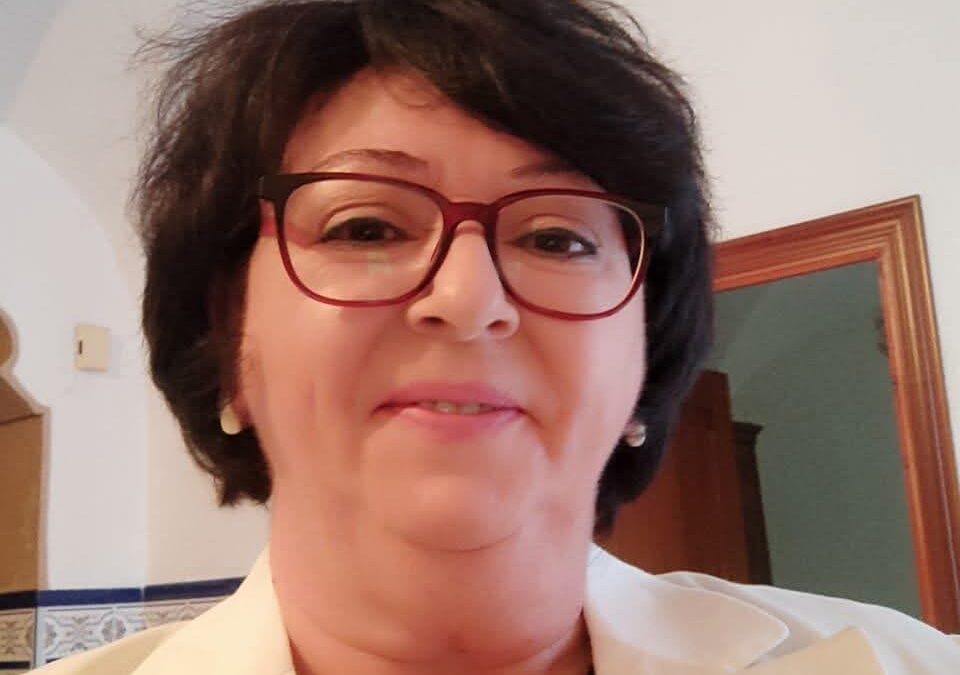 ANA BARRAGÁN – LA CUIDADORA FIEL DE PERSONAS MAYORES