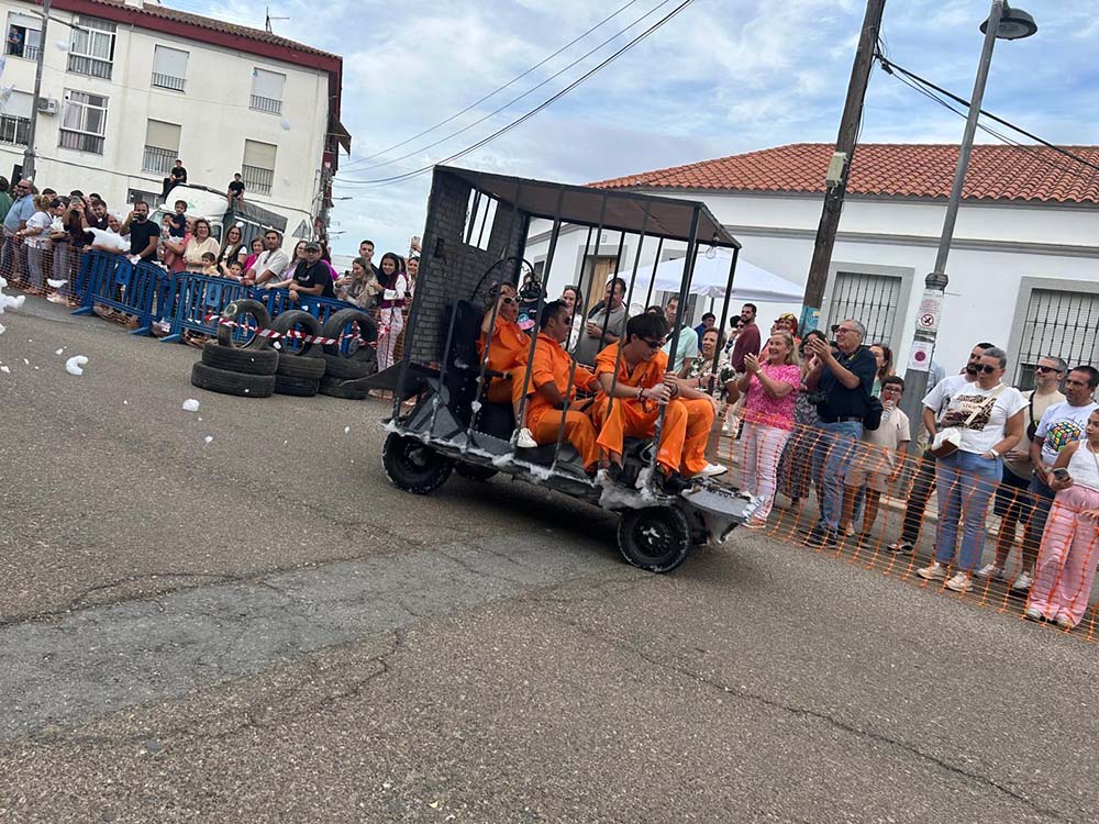 Autos Locos 2025