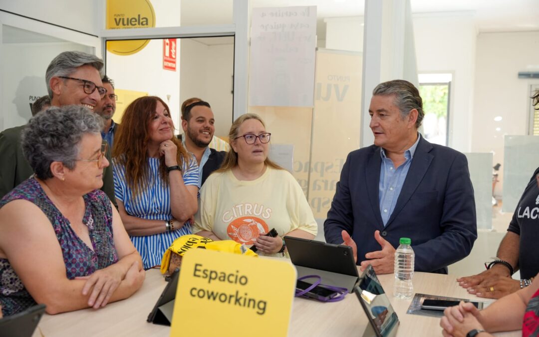 Andalucía amplía su oferta de cursos gratuitos para mejorar las competencias digitales