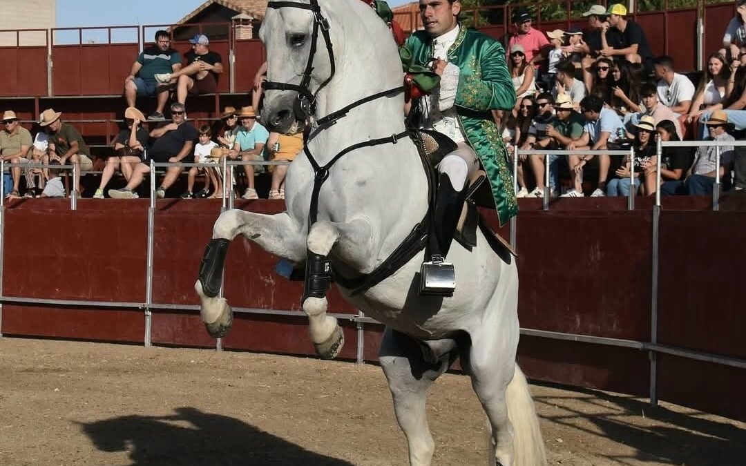 Éxito con lleno en los tendidos en La Calzada de Oropesa