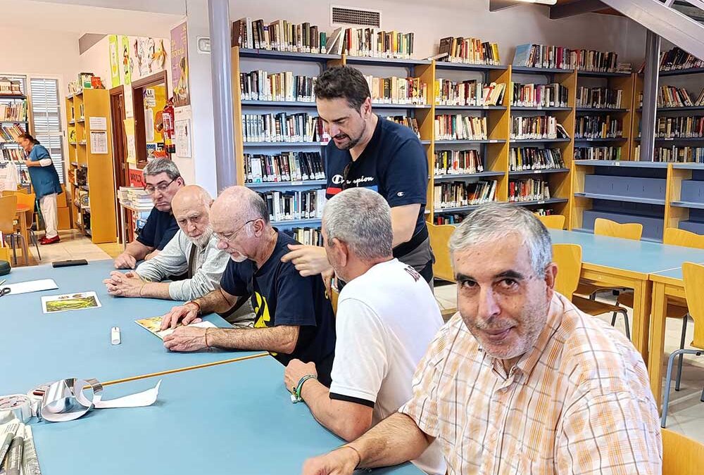 La Biblioteca de Peñarroya-Pueblonuevo inaugura la II Edición de Dioramas Inclusivos por la Lectura con el Grupo FAISEM