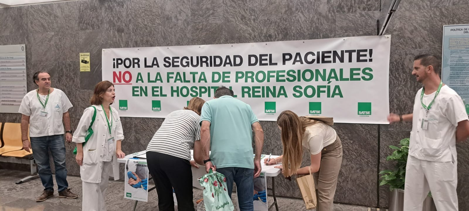 RECOGIDA DE FIRMAS REINA SOFIA