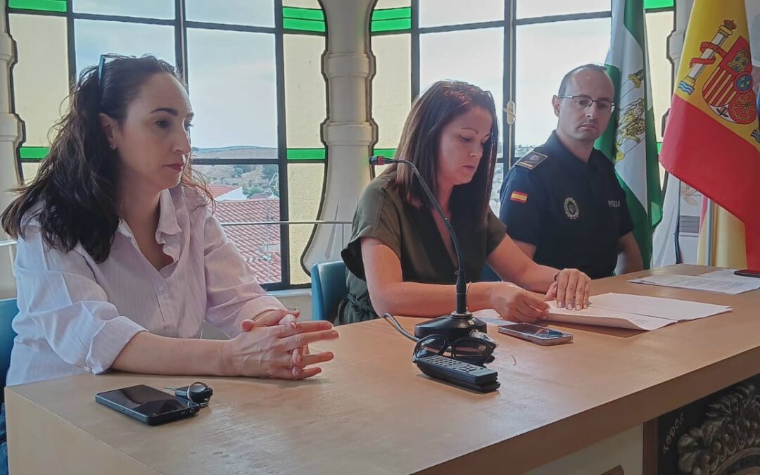 Reunión informativa sobre la gestión de colonias felinas en Fuente Obejuna