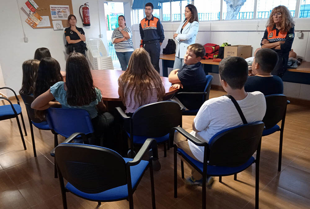 Celebrado un taller de primeros auxilios en el Centro Juvenil de Fuente Obejuna organizado por el Ayuntamiento melariense