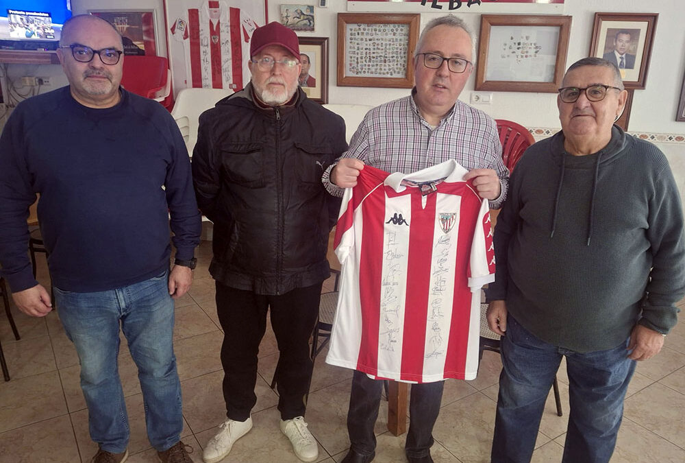 Antonio Alonso Gallego,  nuevo responsable del servicio de barra de la Peña Athletic Club de Bilbao de Peñarroya-Pueblonuevo