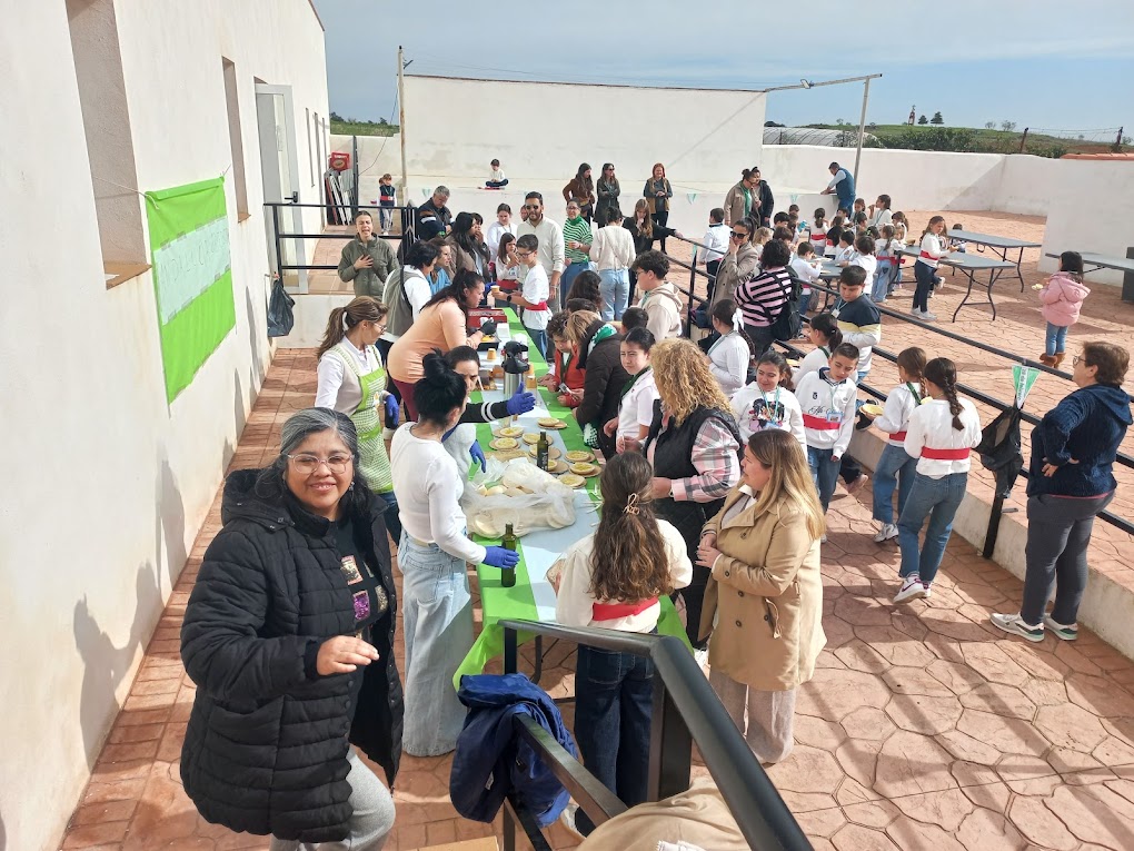 Talleres Intercultural y Danzas del Mundo (8)