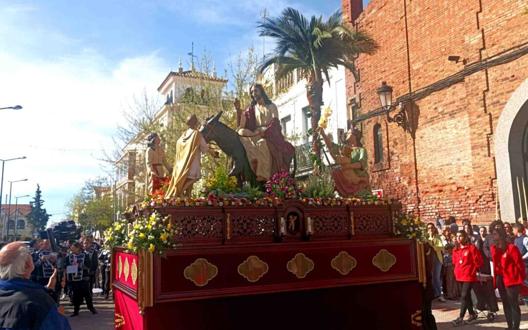 La Borriquita marca el inicio de la Semana Santa en Peñarroya-Pueblonuevo