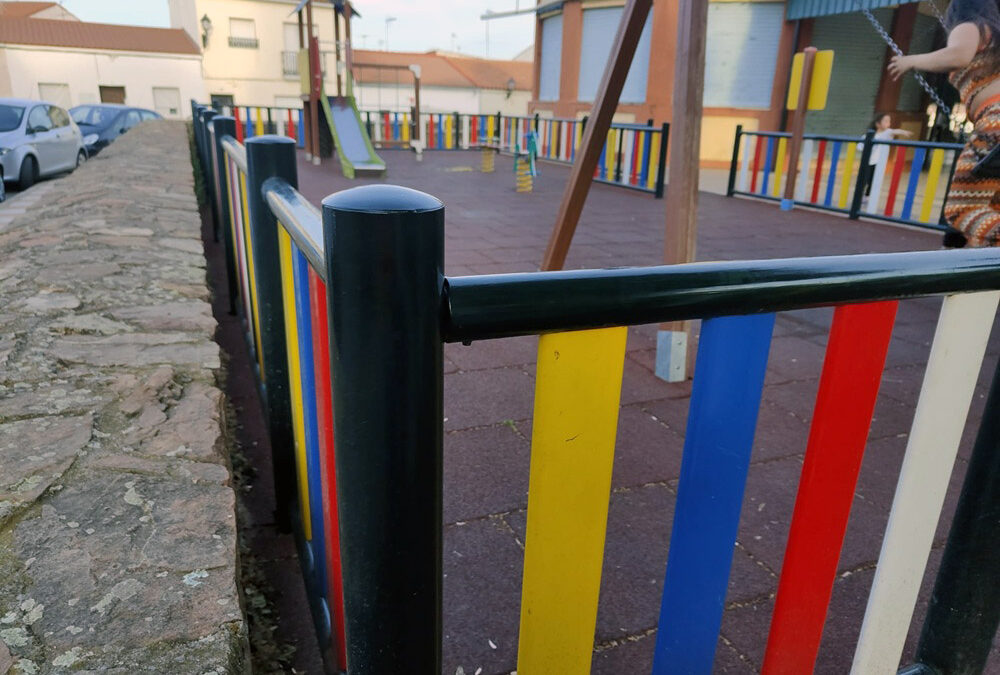 Aviso vecinal: detectan un panal de avispas en el parque infantil Virgen del Rosario