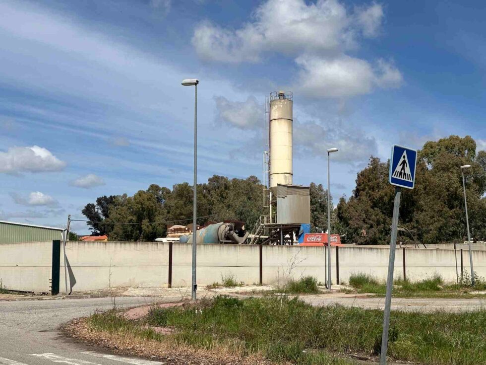 Planta-de-hormigon-en-El-Antolin-InfoGuadiato