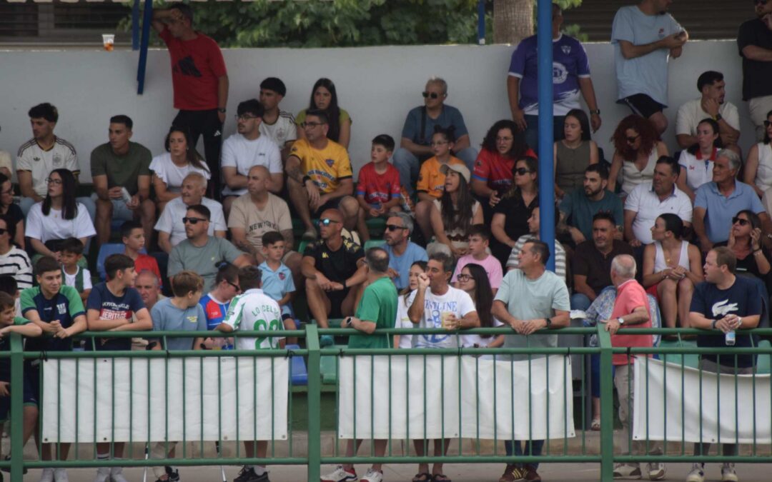 El Peñarroya cae con honor en Almodóvar y se despide del ascenso tras luchar hasta el final (2-2)