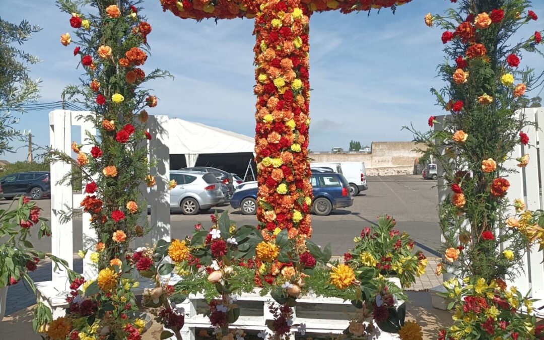 CRUCES DE MAYO: UNA FIESTA QUE FLORECE EN LOS PUEBLOS DEL GUADIATO