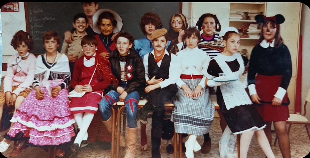 Fiesta de carnaval en el CEIP Eladio León
