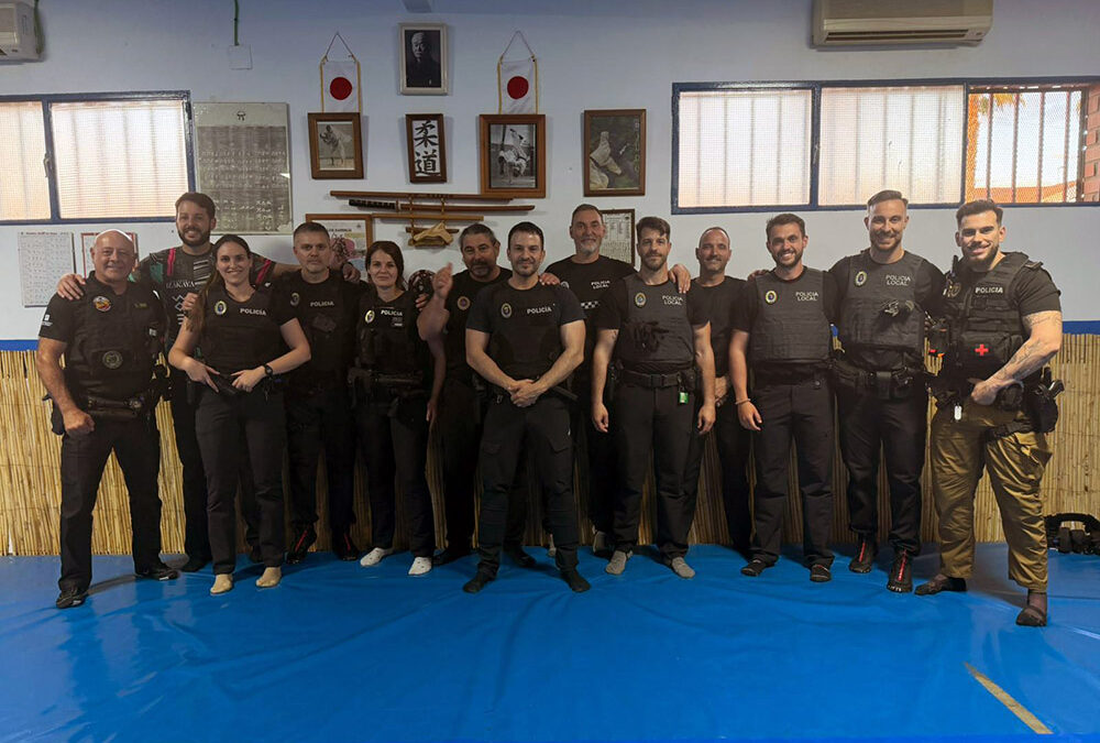 El Judo Club Rafael Alcántara acoge una destacada jornada de Grappling Policial