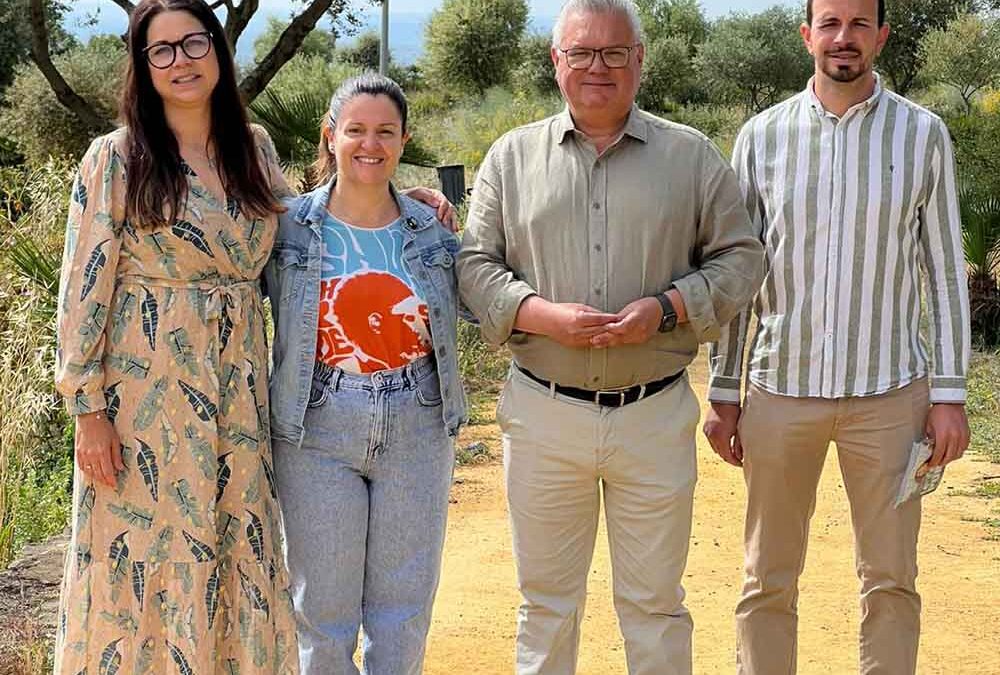 MORALES AFEA A MORENO BONILLA QUE PIDA UN “CHEQUE EN BLANCO” PARA GOBERNAR Y LLAMA A LOS CORDOBESES A SACUDIRSE “EL LÍO QUE EL PP TIENE CON LA SANIDAD PÚBLICA”