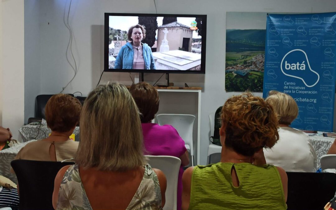 CIC Batá presenta en Espiel y Villaviciosa las rutas turísticas creadas por mujeres del Guadiato