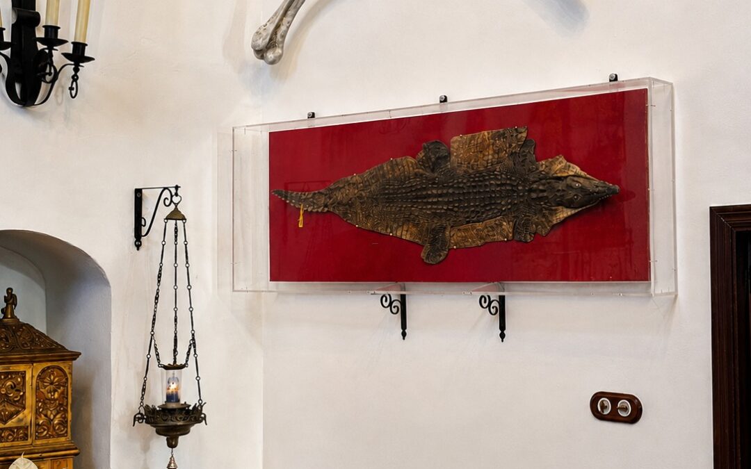 Un melariense enamorado de su historia impulsa la recuperación del patrimonio de la ermita de Nuestra Señora de Gracia.