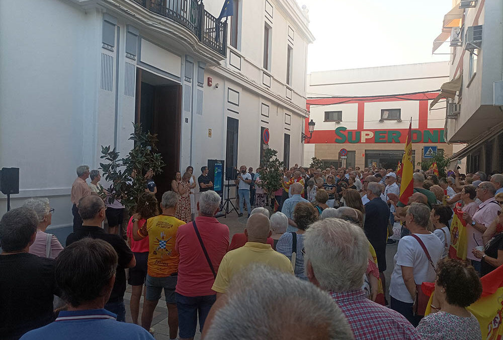 Convocatoria en apoyo a Ceuta en Peñarroya-Pueblonuevo