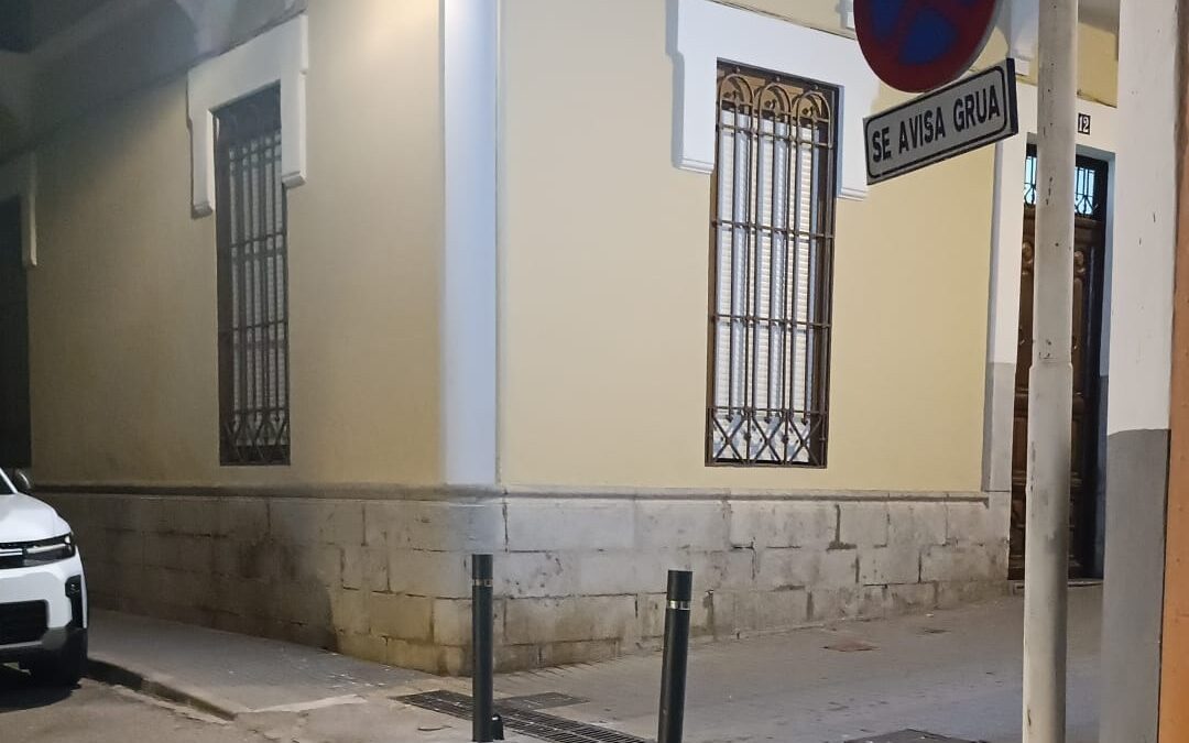 ABUSO DE PODER Y DESAMPARO EN PEÑARROYA-PUEBLONUEVO: UNA FAMILIA CON MENORES SIN ACCESO A SU HOGAR