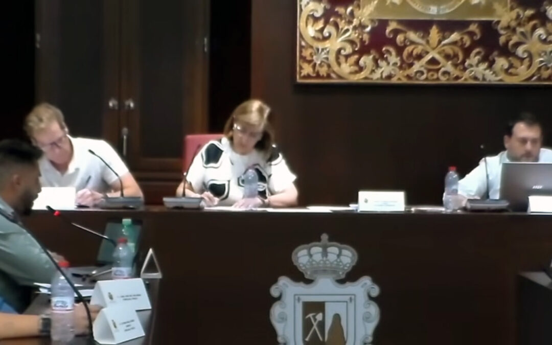 Pedregosa exige explicaciones por seis contratos del Festival A Pico y Pala y denuncia facturas pendientes