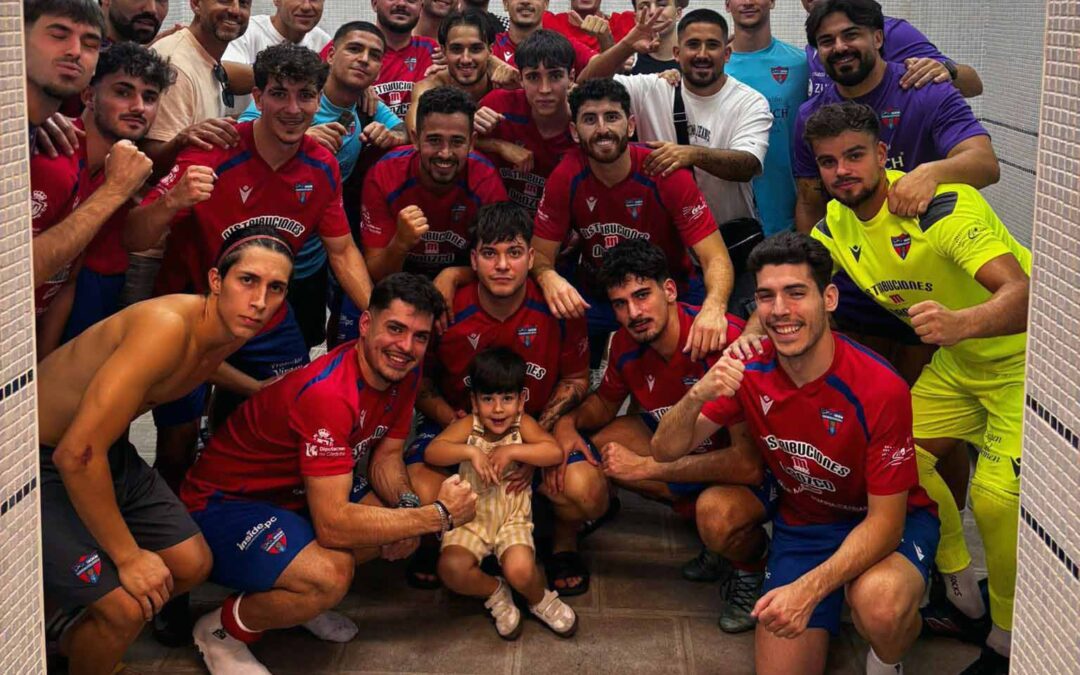 UN GOL DE PABLO FERNÁNDEZ DA AL PEÑARROYA-PUEBLONUEVO C.F. SUS TRES PRIMEROS PUNTOS