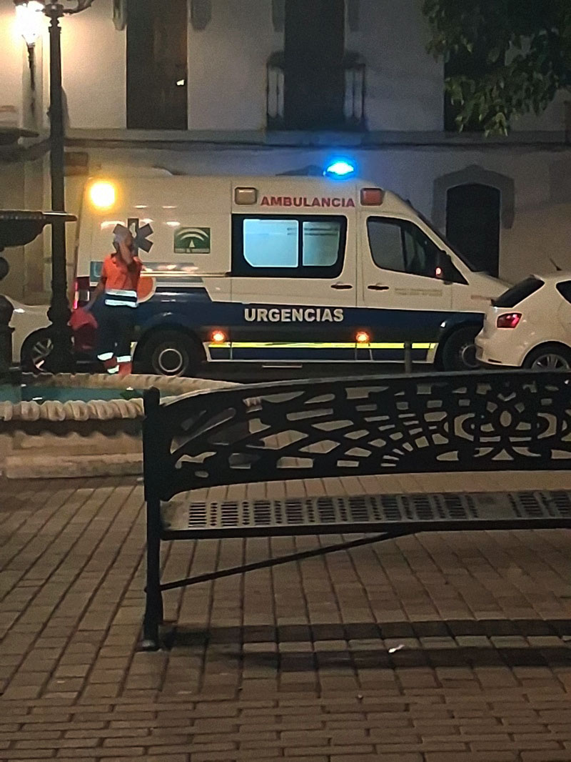 Brutal agresión a un hombre en el Parque de las Ranas de Peñarroya y graves preguntas sobre la respuesta policial