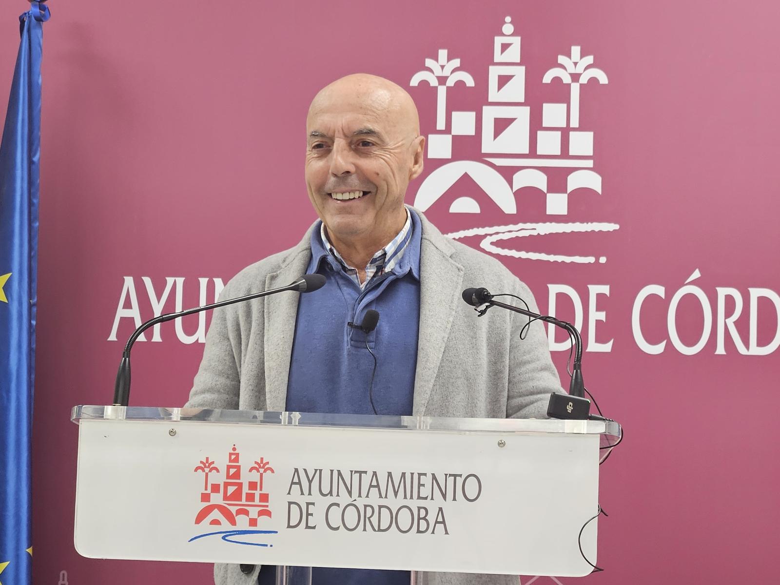 EL PSOE DENUNCIA QUE EL PLANTÓN DE LA POLICÍA LOCAL A LOS SERVICIOS EXTRAORDINARIOS SE DEBE A LA “MOROSIDAD INJUSTIFICADA” DEL GOBIERNO MUNICIPAL