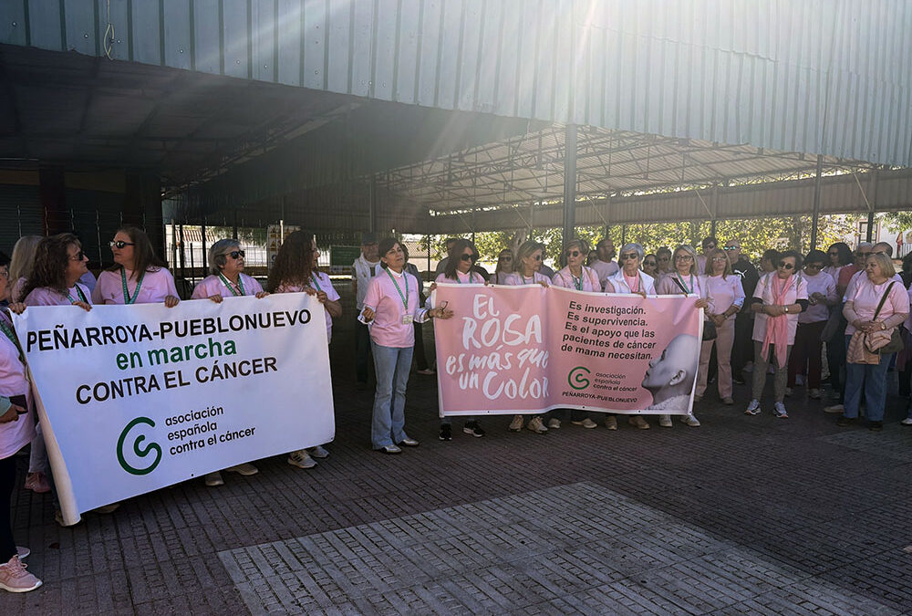 Peñarroya-Pueblonuevo se une en la Marcha Rosa para apoyar a las personas con cáncer de mama